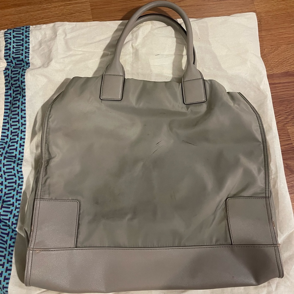 Authentic Tory Burch Bag - image 7